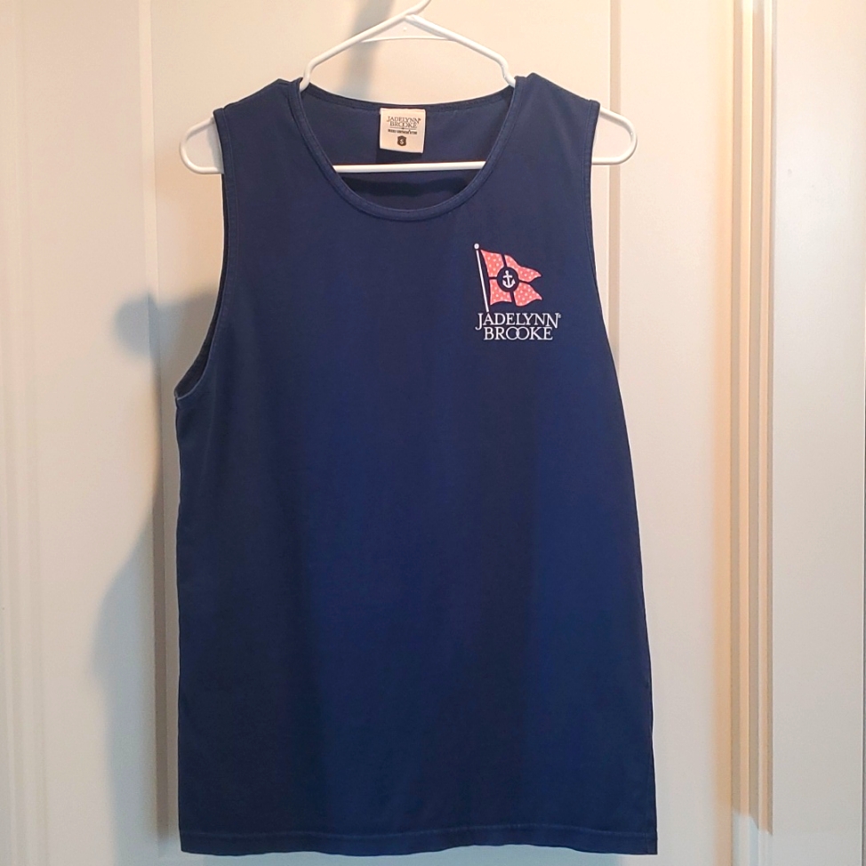 Jadelynn Brooke Sz Small Navy Graphic Sleeveless Tee
